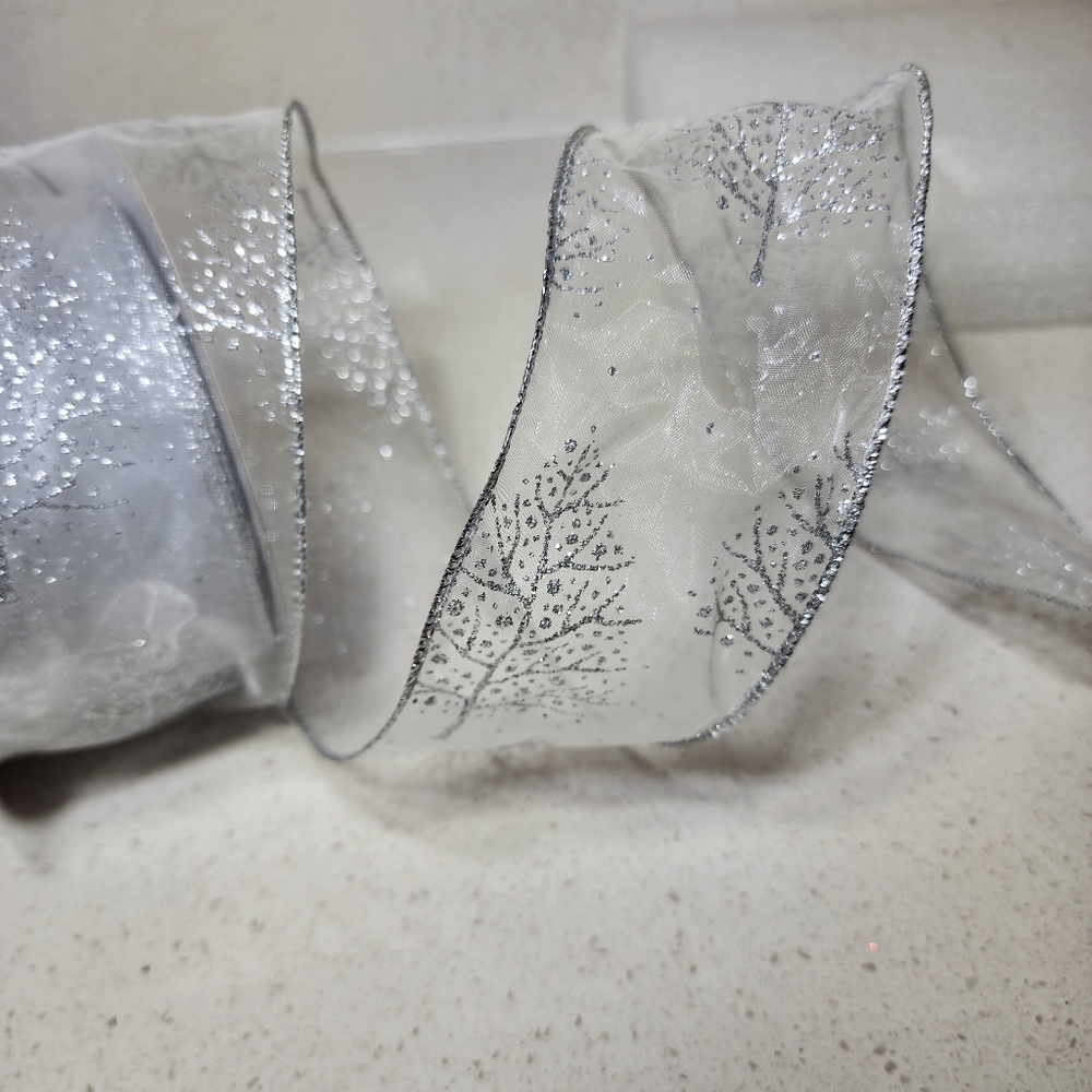 Wired Sheer Silver Ribbon With Glitter Christmas Trees